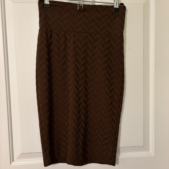 LuLaRoe Dresses & Skirts - LuLaRoe Chocolate Brown Chevron Pencil Skirt